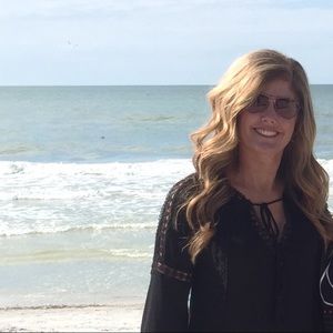 Meet your Posher, Jennifer